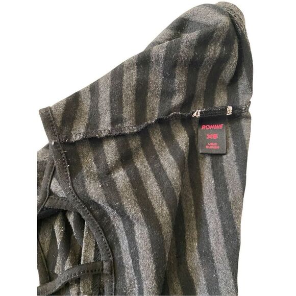 Romwe Striped Cropped Tank Top Coastal Beach Sexy Summer Lounge - Picture 3 of 8